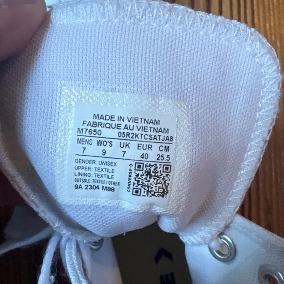 Converse All Star Chuck Taylor white high top unisex sneakers SIZE M7, W9 - Picture 9 of 9